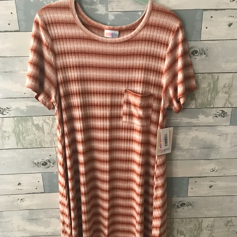 LuLaRoe M Carly NWT